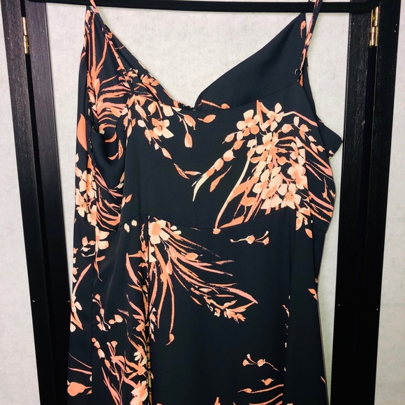 Joie Almona Floral Empire-Waist Maxi Dress - Picture 11 of 16